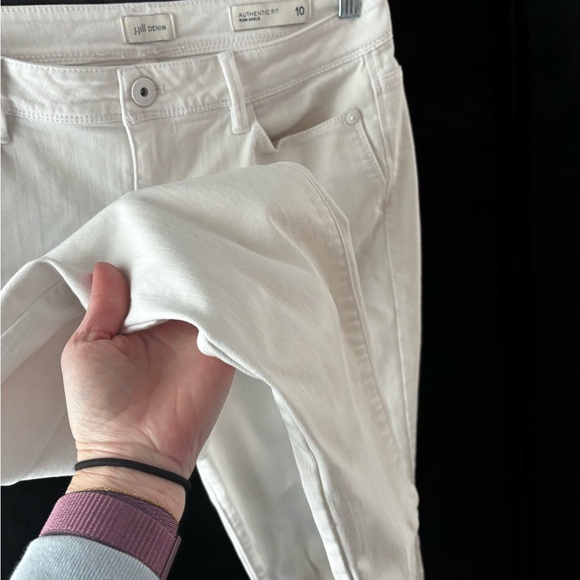 J. Jill White Authentic Fit Slim Ankle Jeans - Picture 7 of 8